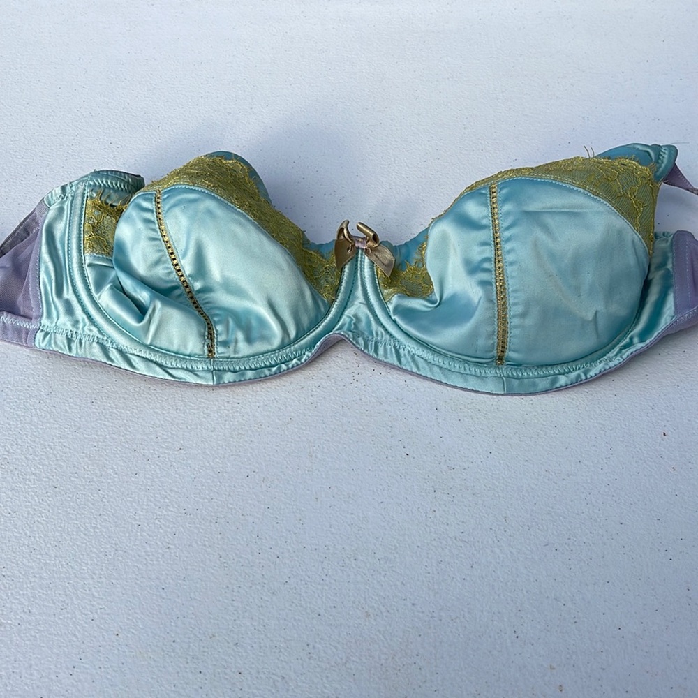 Bra